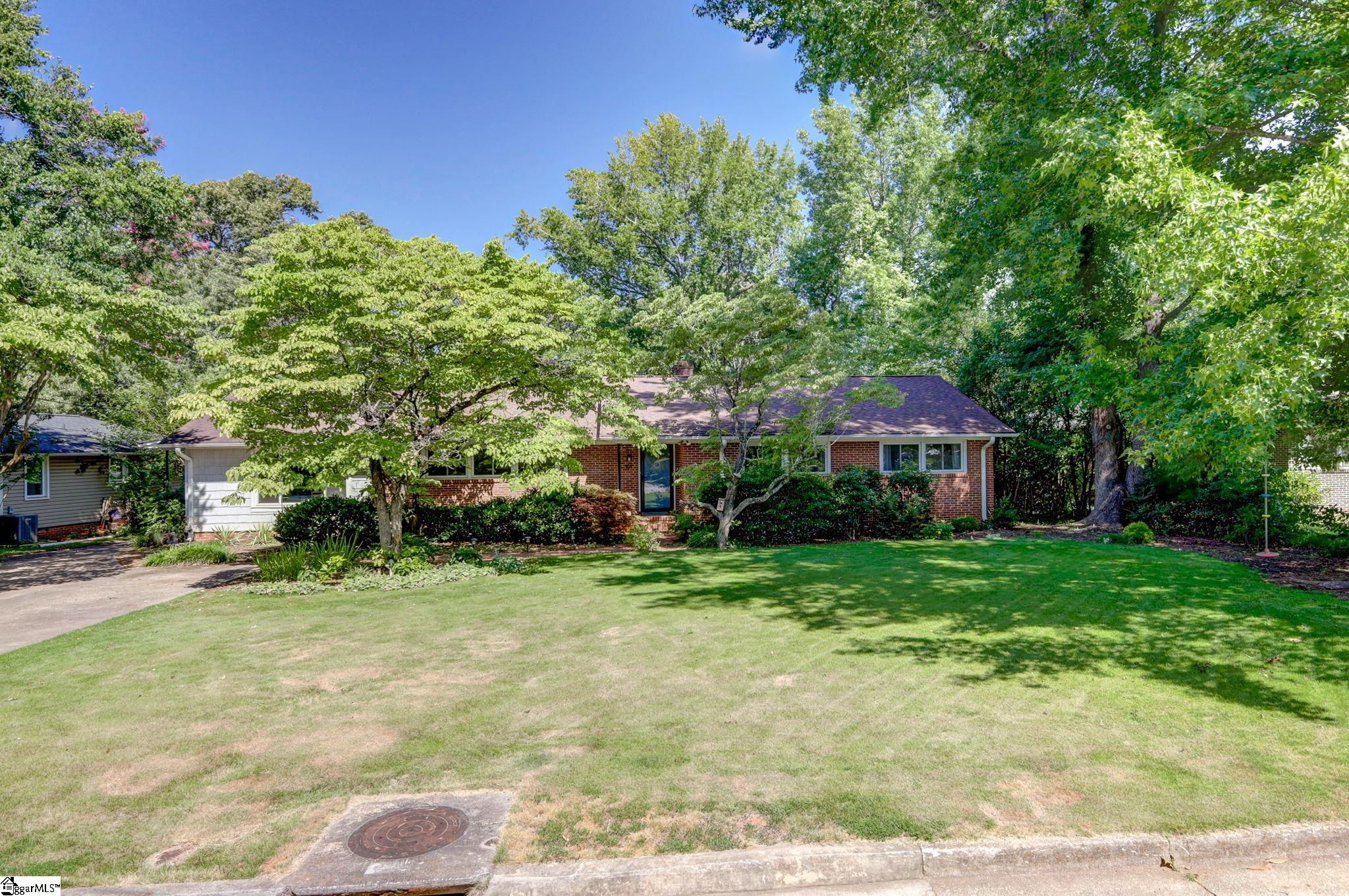 Property image 3 of 101 Alpine Way in Dellwood, Greenville, SC 29609