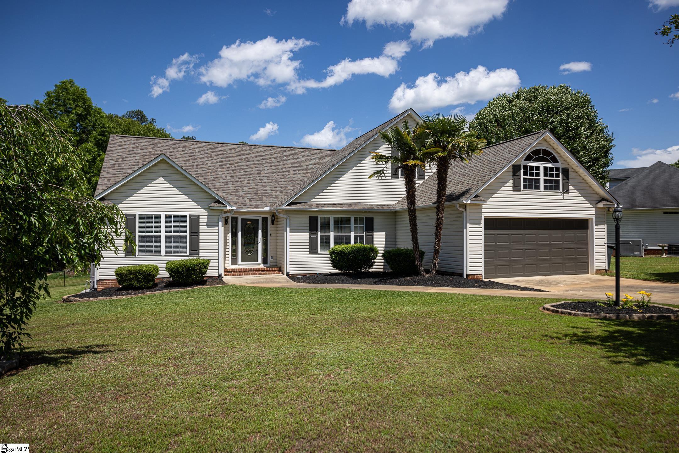 Property image 4 of 113 Amberwood Drive in Amberwood, Anderson, SC 29621