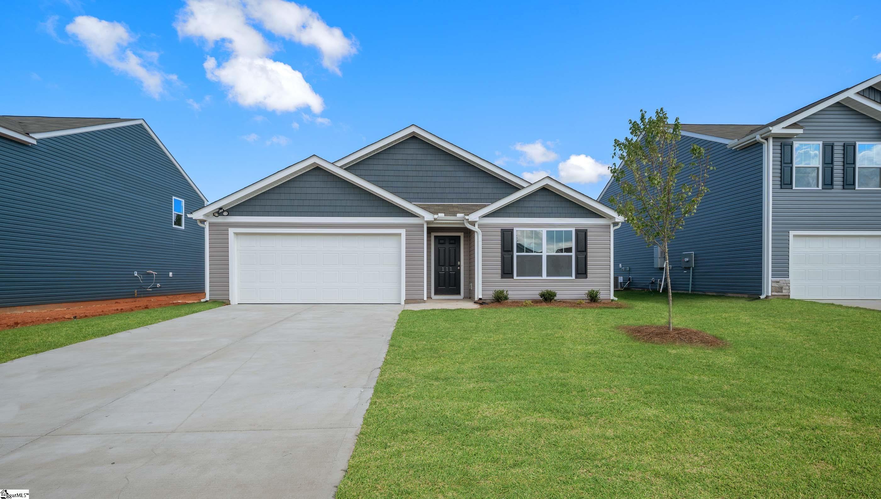 Property image 2 of 111 Larson Lane in Bentley Park, Greenwood, SC 29646