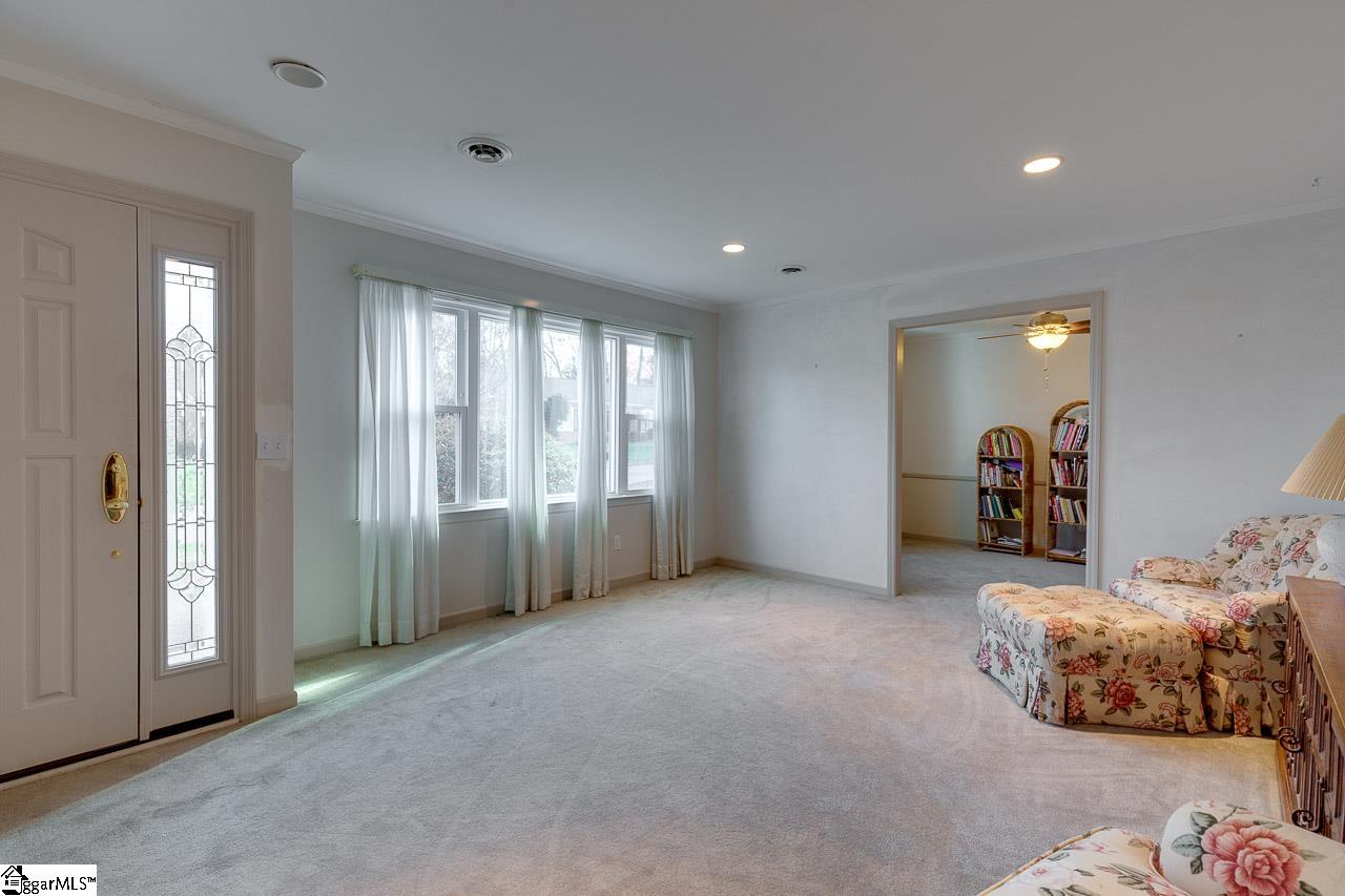 Property image 2 of 2 Belgrave Close in Gray Fox Run, Taylors, SC 29687