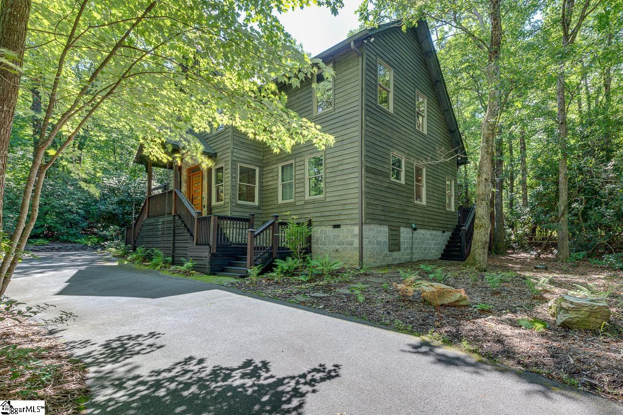 Property image 2 of 4 Larkspur Lane in Cliff Ridge at Caesars Head, Cleveland, SC 29635