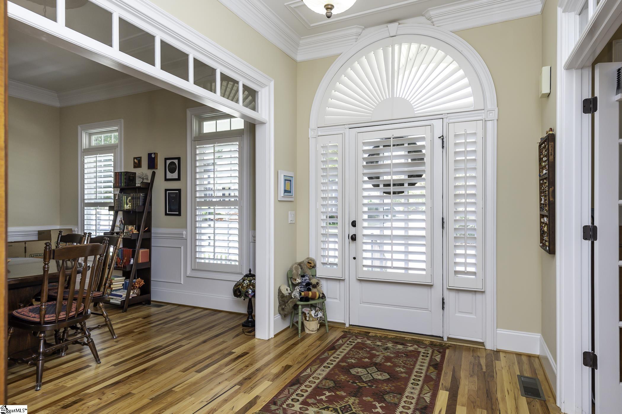Property image 2 of 310 Crandon Drive in Tuscan Woods, Greenville, SC 29615-2862