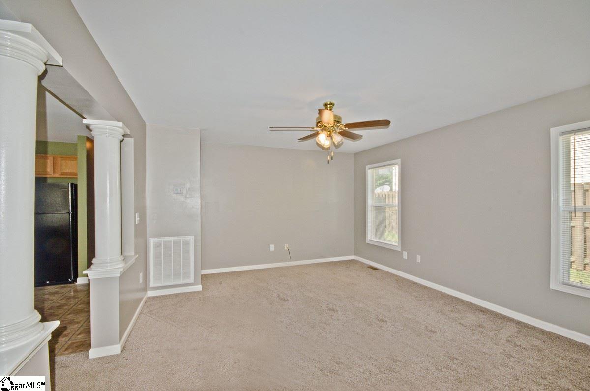 Property image 4 of 107 Asteria Street in Arcadia Hills, Greenville, SC 29607