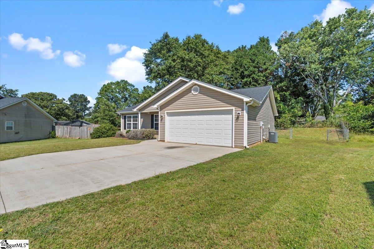 Property image 3 of 351 Monti Drive in Casa Del Rio, Anderson, SC 29625