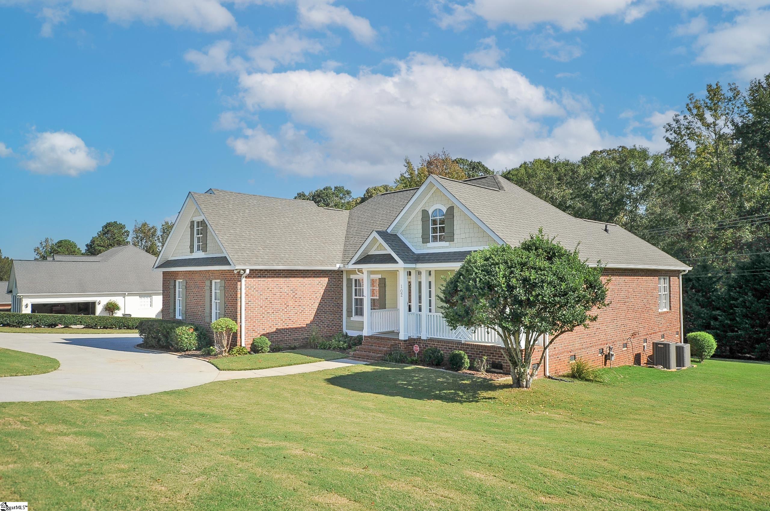 Property image 2 of 102 Pinion Lane in Charping Farms, Anderson, SC 29621