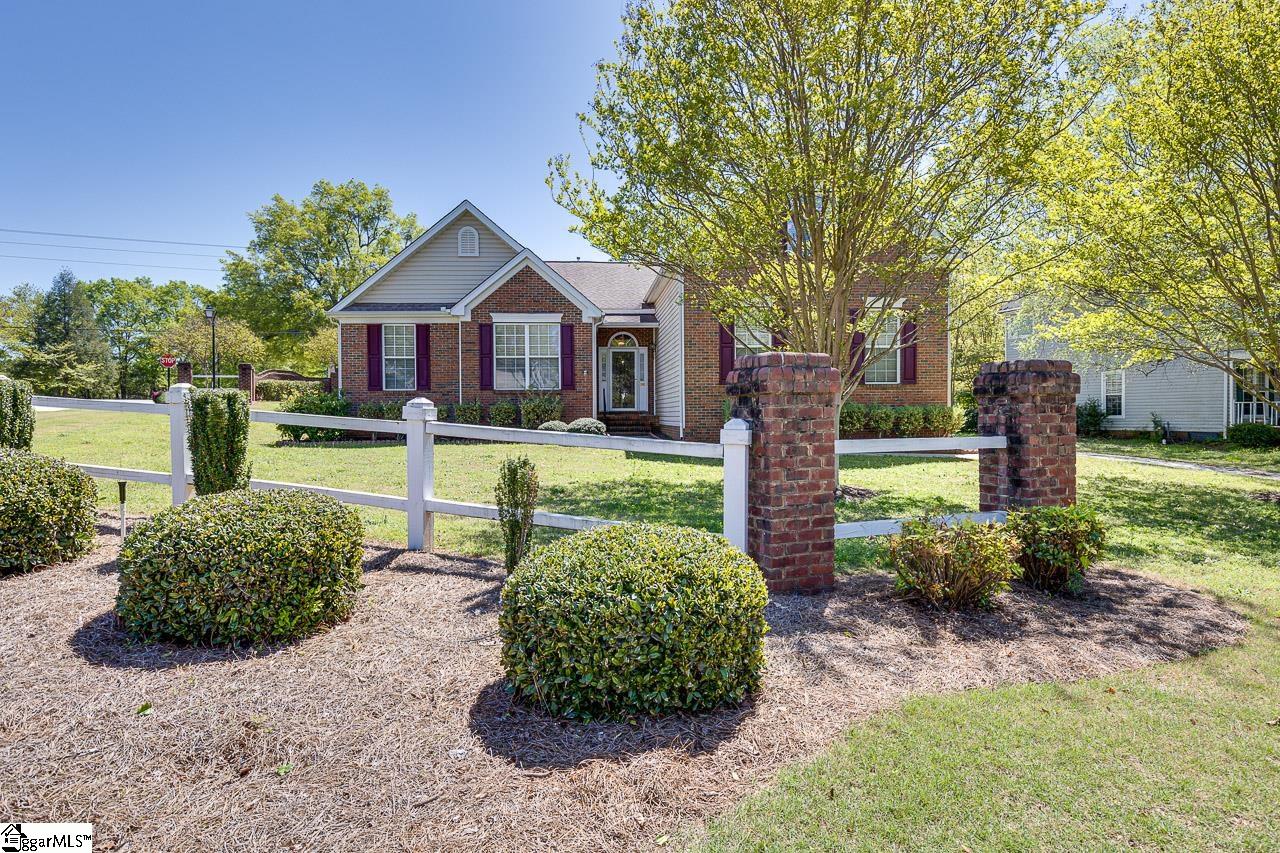 Property image 2 of 1 Summer Glen Drive in Summerwalk, Simpsonville, SC 29681-4627
