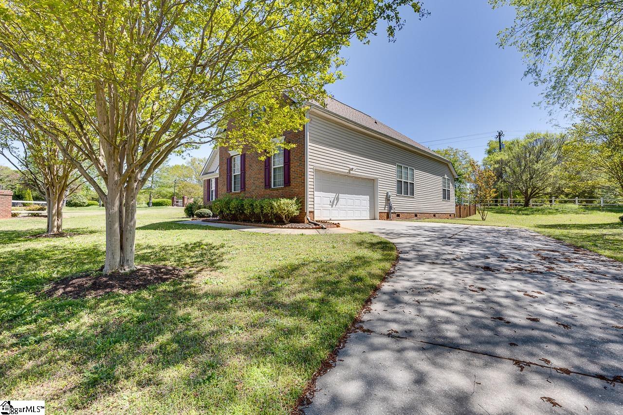 Property image 4 of 1 Summer Glen Drive in Summerwalk, Simpsonville, SC 29681-4627