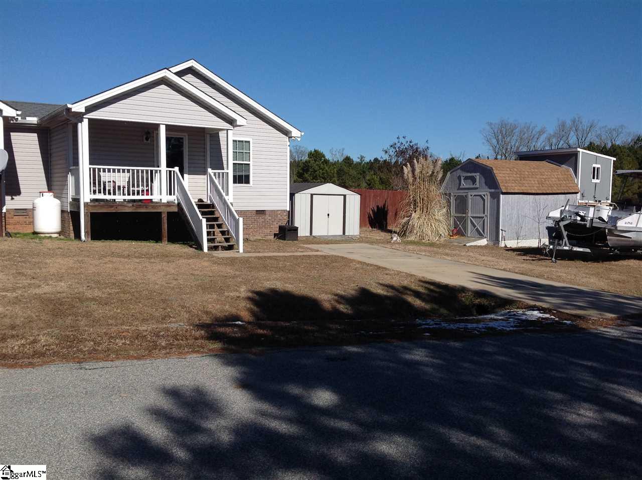 Property image 4 of 117 Essex Drive in Hampton Woods, Clinton, SC 29325