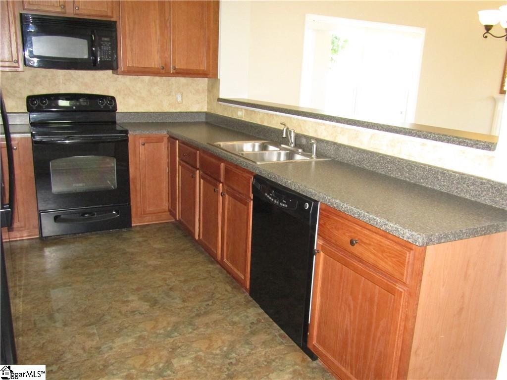 Property image 5 of 34 Hillsborough Drive in Crayton Hall, Anderson, SC 29621