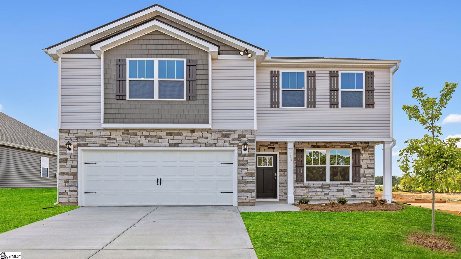 Property image 1 at 113 Depot Circle, Greenwood, SC 29646