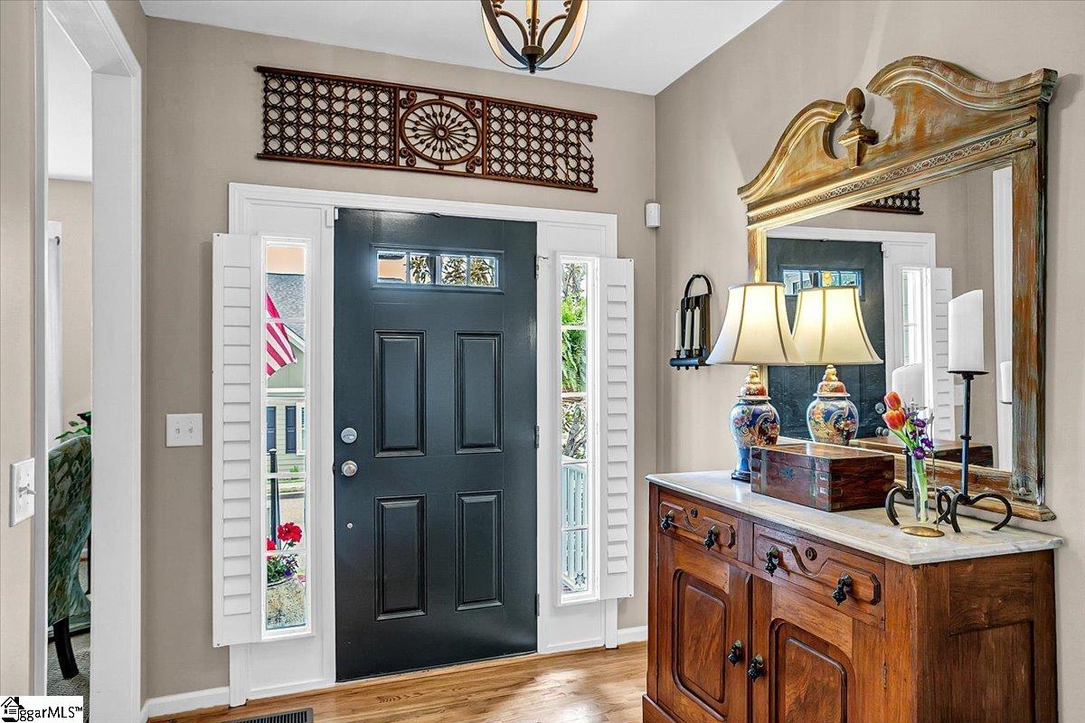 Property image 3 of 48 Flintwood Drive in Boxwood, Simpsonville, SC 29681