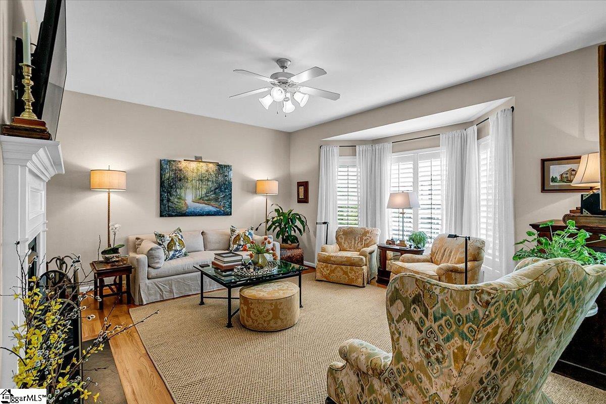 Property image 5 of 48 Flintwood Drive in Boxwood, Simpsonville, SC 29681