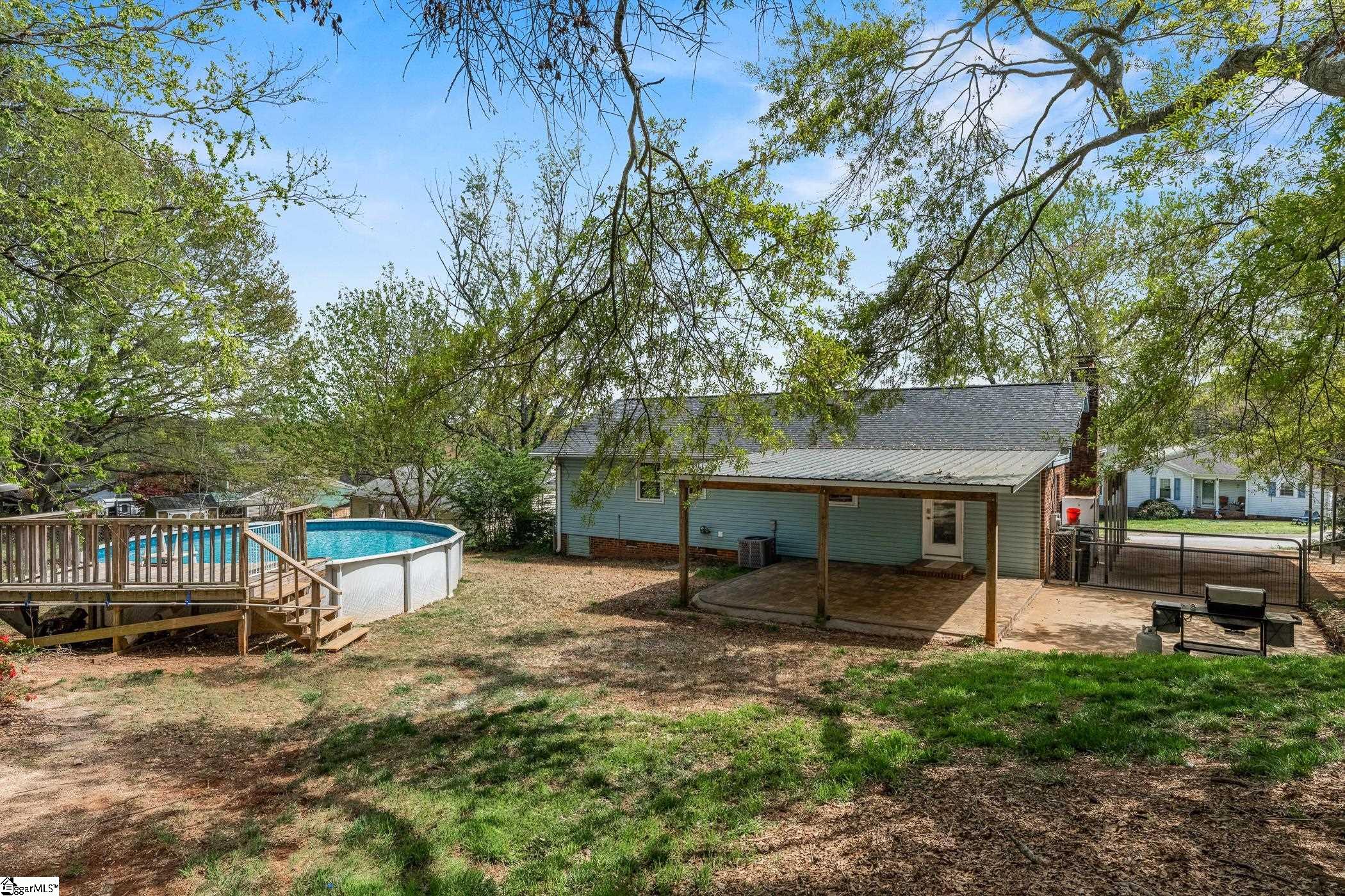 Property image 2 of 107 Apollo Avenue in Crestview Hills, Greer, SC 29651