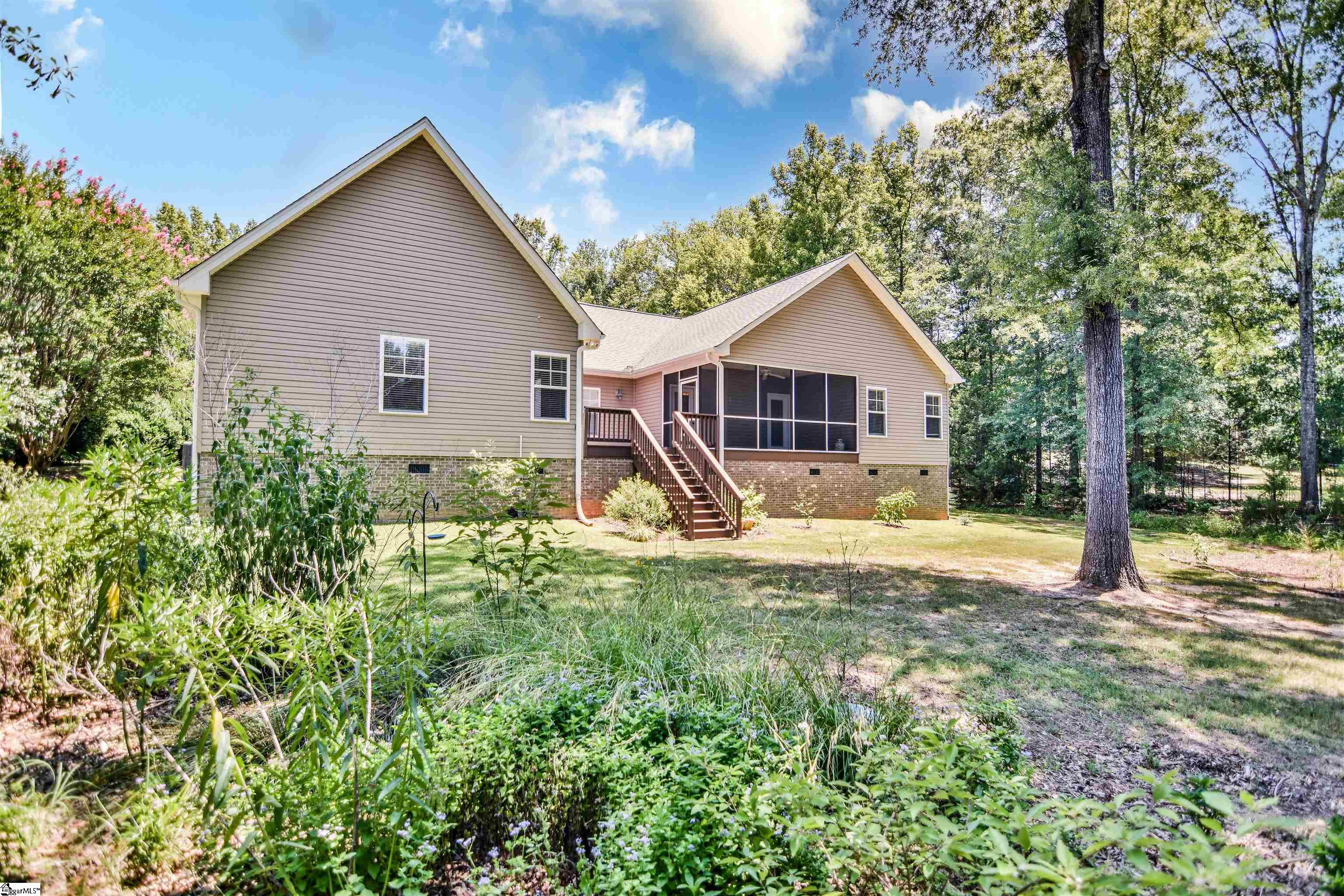 Property image 3 of 114 Overlook Terrace in Parkview, Laurens, SC 29360