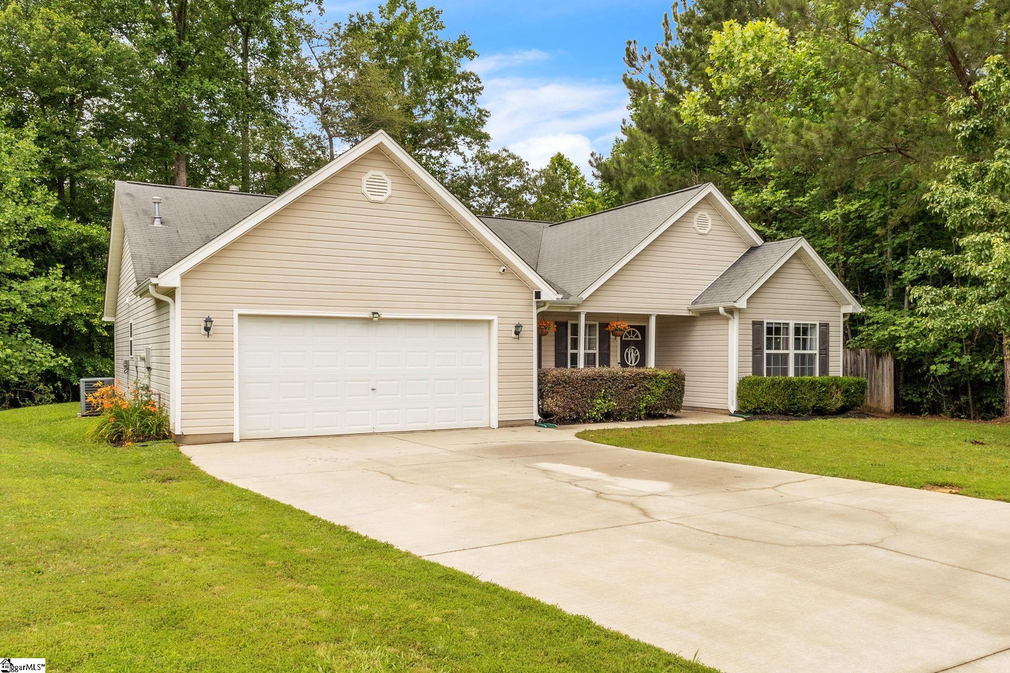 Property image 3 of 137 Mediterranean Avenue in Westwood Pointe, Anderson, SC 29621