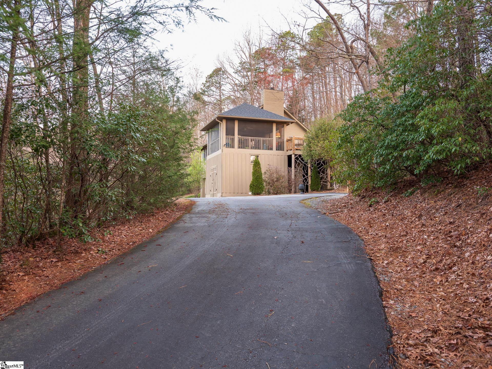 Property image 3 of 122 Columbine Way in Cliff Ridge at Caesars Head, Cleveland, SC 29635