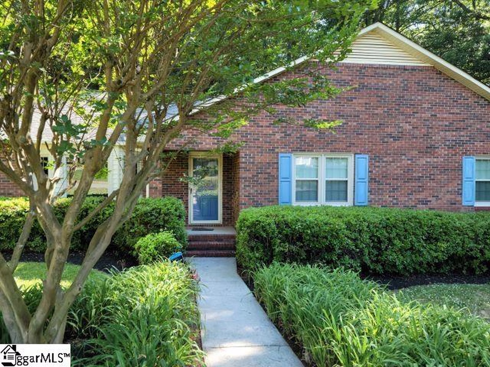 Property image 1 at 220 Oak Knoll Terrace, Anderson, SC 29625