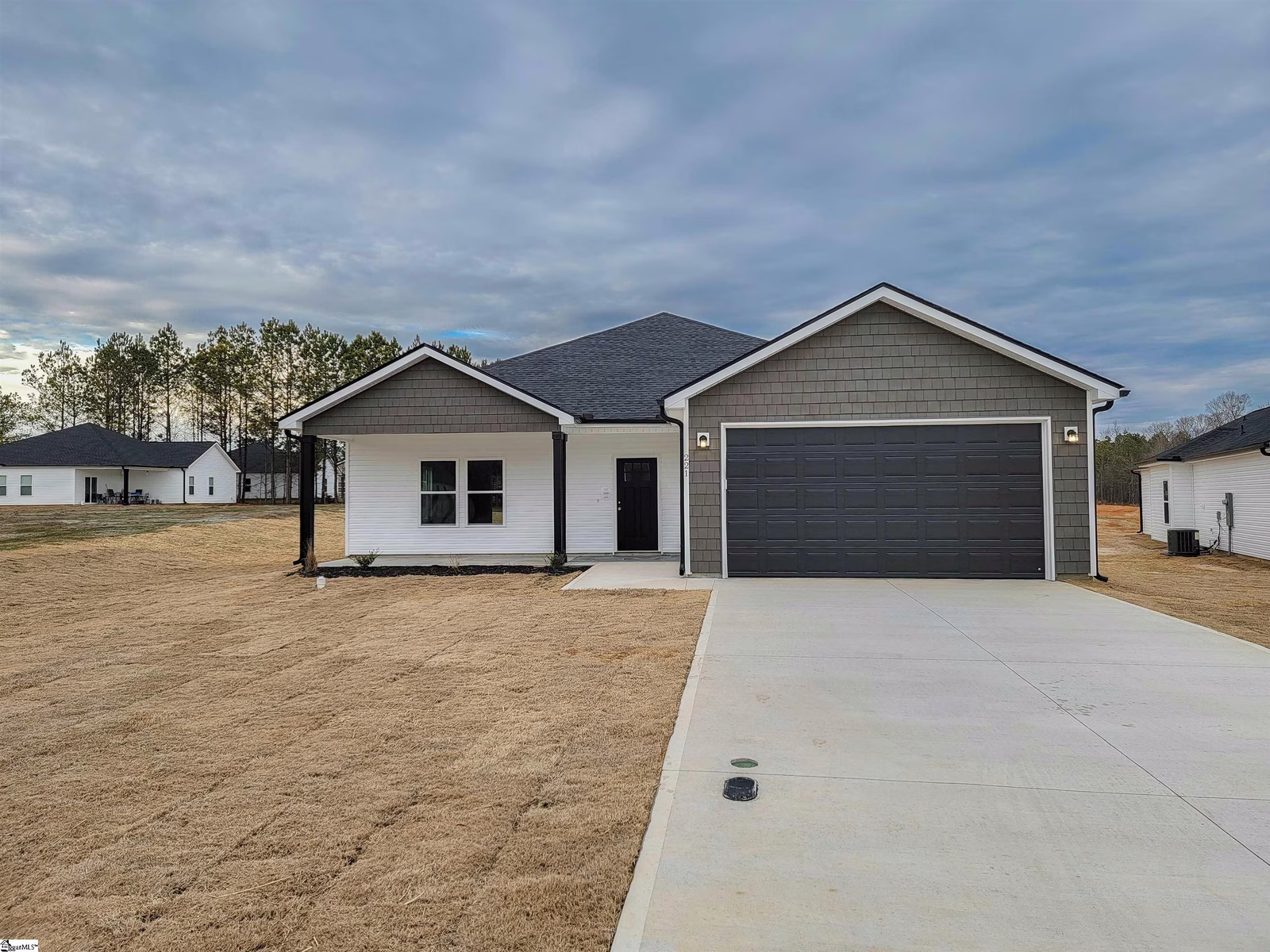 Property image 1 at 221 Essex Drive, Clinton, SC 29325