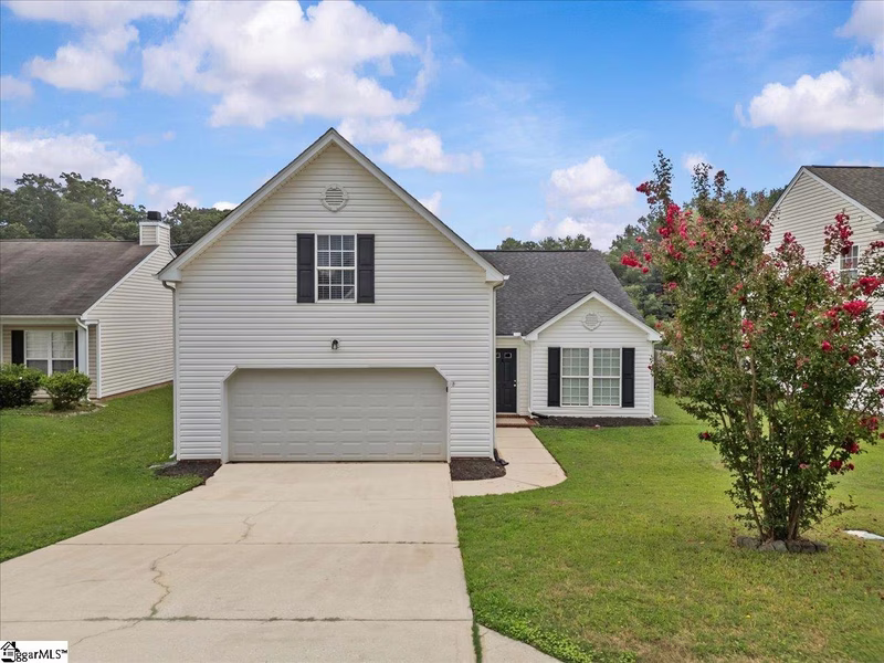 Heather Hills, Greer Community
