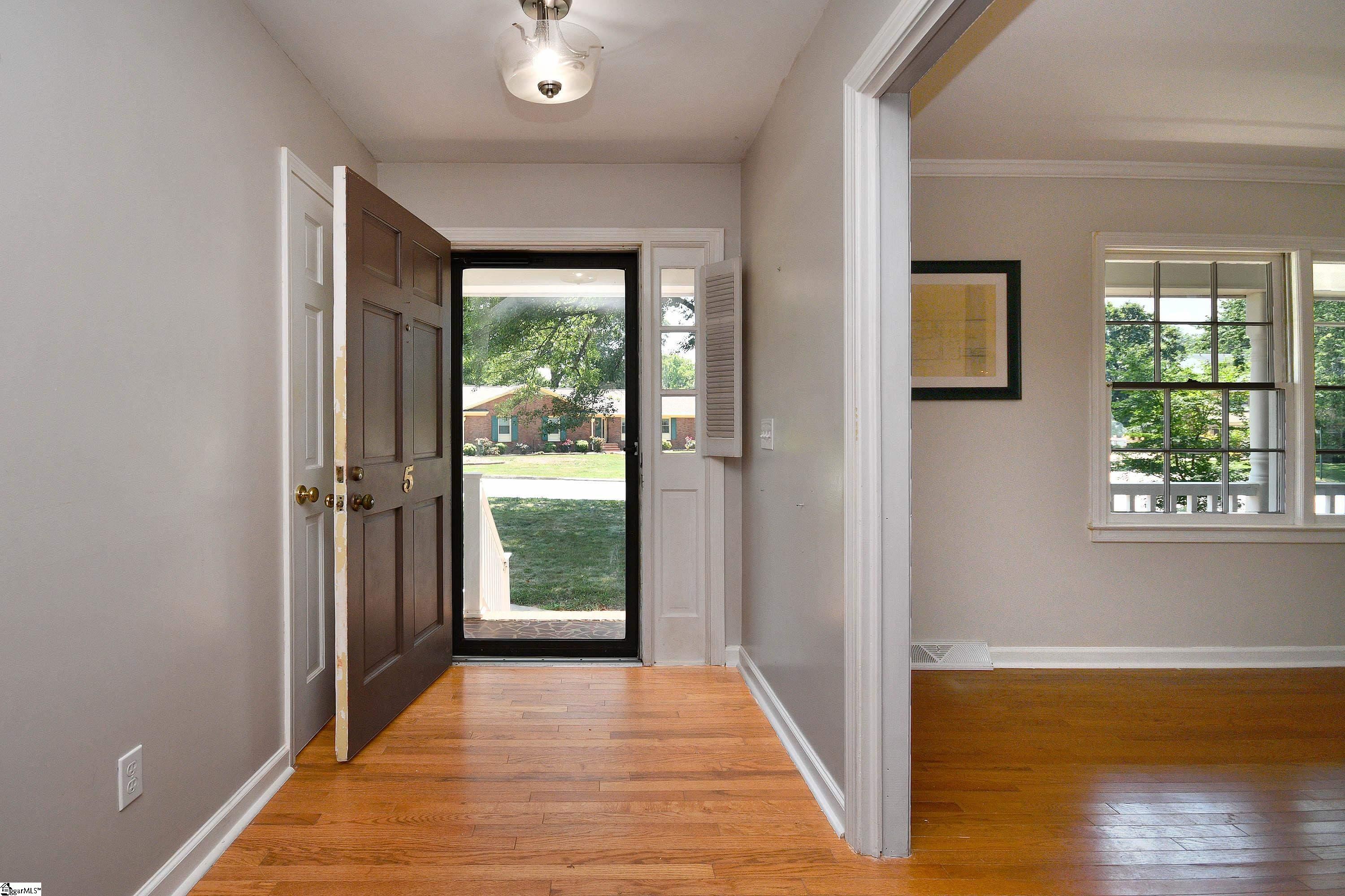Property image 5 of 5 Donington Drive in Kingsgate, Greenville, SC 29615