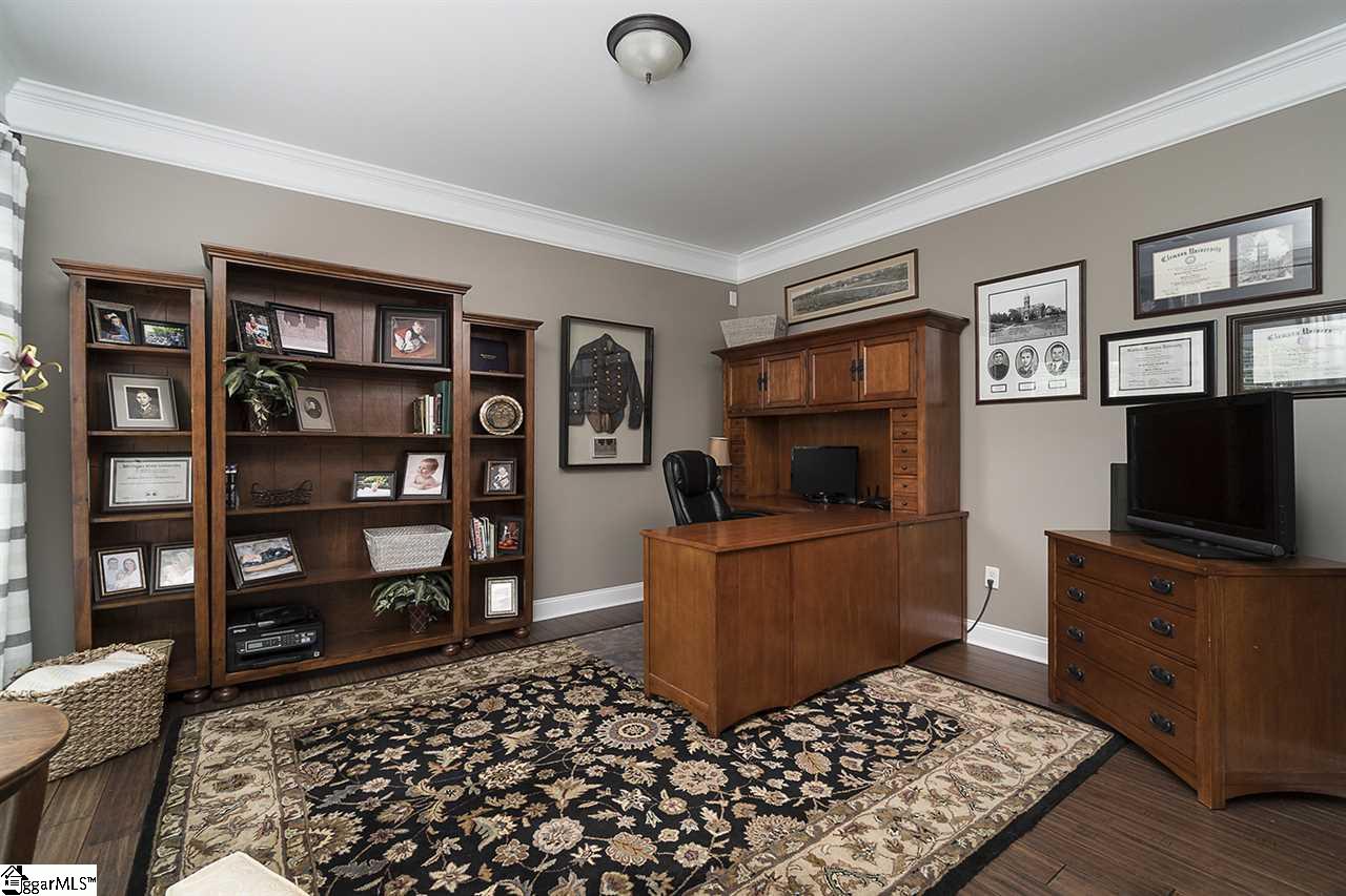 Property image 4 of 3 Roanoke Hills Court in Shenandoah Farms, Simpsonville, SC 29681