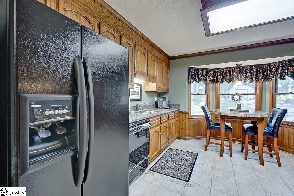 Property image 3 of 121 Wyatt Oaks Court in Wyatt Oaks, Easley, SC 29642