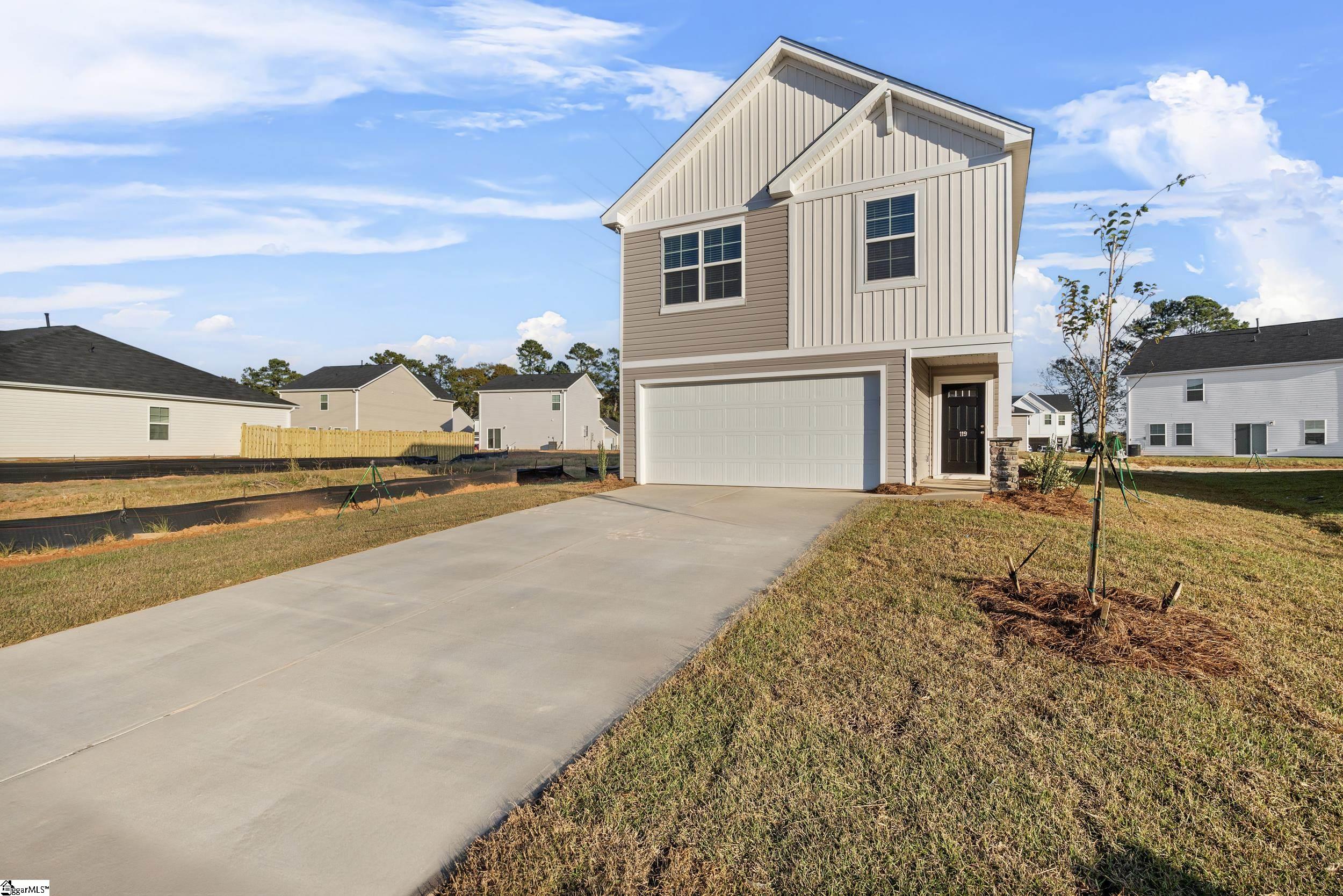 Property image 5 of 111 Southern Magnolia Lane in Hidden Hills, Laurens, SC 29360