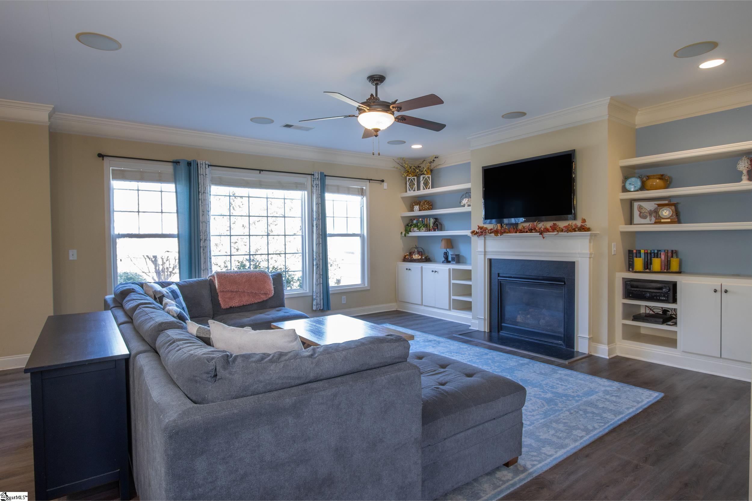 Property image 2 of 19 BLACKSBURG Court in Shenandoah Farms, Simpsonville, SC 29681