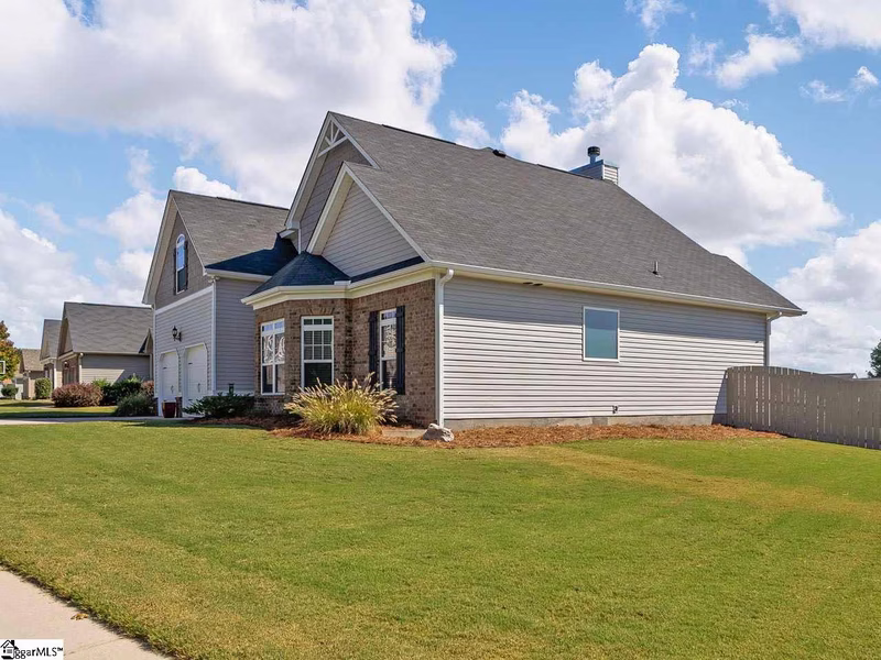 Property image 2 at 835 E HOLLOWAY Drive, Woodruff, SC 29388-8456