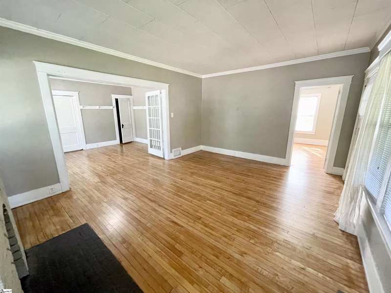 Property image 5 at 406 Calvert Avenue, Clinton, SC 29325