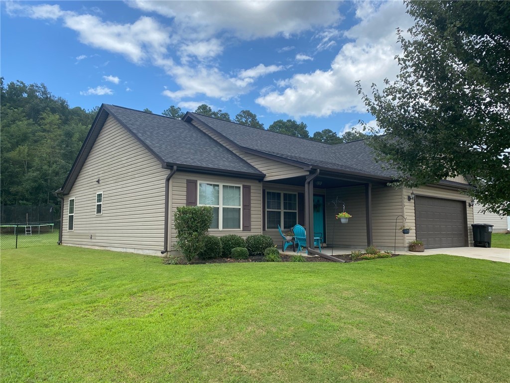 Property image 2 of 1016 Saint Charles Way in Westwood Pointe, Anderson, SC 29621