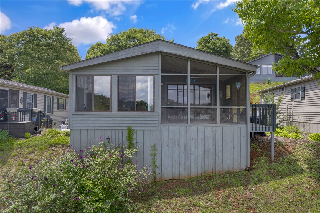 Property image 3 of 1230 Melton Road in Backwater Landing, West Union, SC 29696