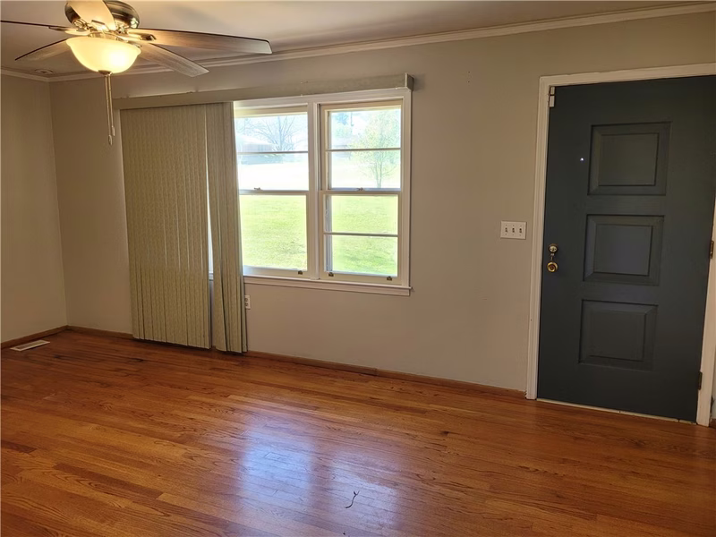Property image 2 at 323 Ponce DeLeon Drive, Anderson, SC 29621
