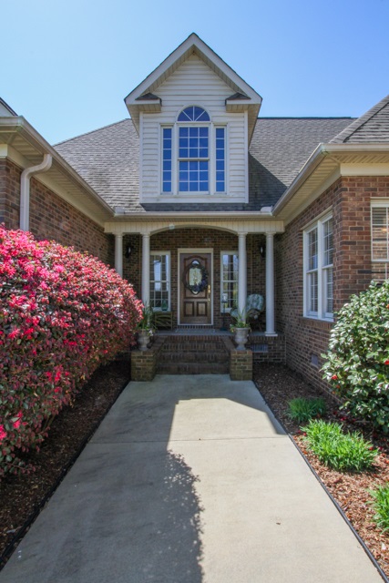 Property image 3 of 108 Raspberry Lane in Country Place, Anderson, SC 29621