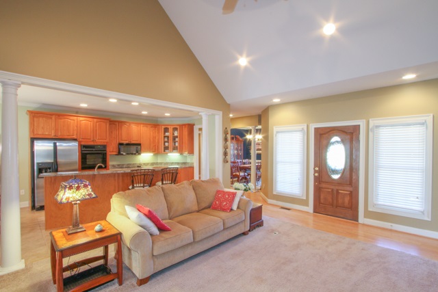 Property image 4 of 108 Raspberry Lane in Country Place, Anderson, SC 29621