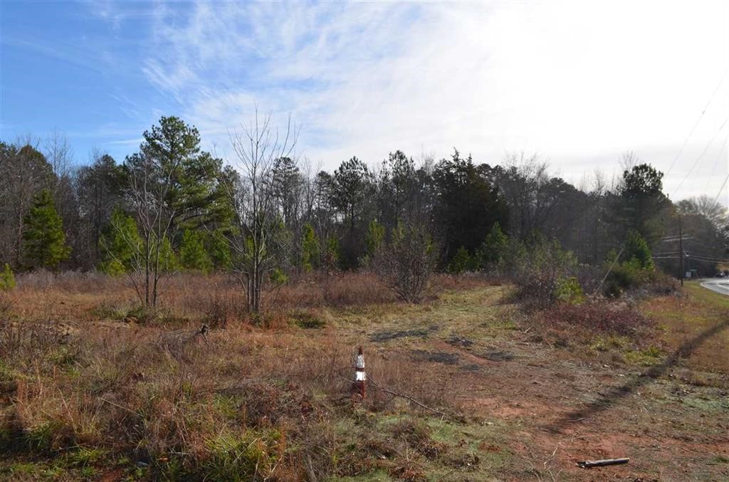 Property image 2 of 90 Pinion Road in Charping Farms, Anderson, SC 29621