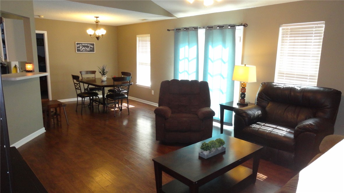 Property image 5 of 127 Blueberry Lane in Whispering Oaks, Pendleton, SC 29670