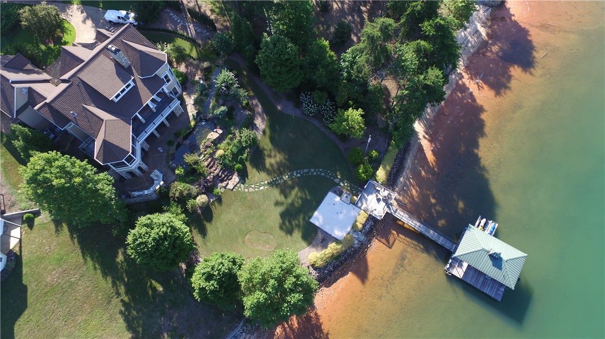 Property image 4 of 302 Bay Hill Drive in The Woods At Keowee, West Union, SC 29696