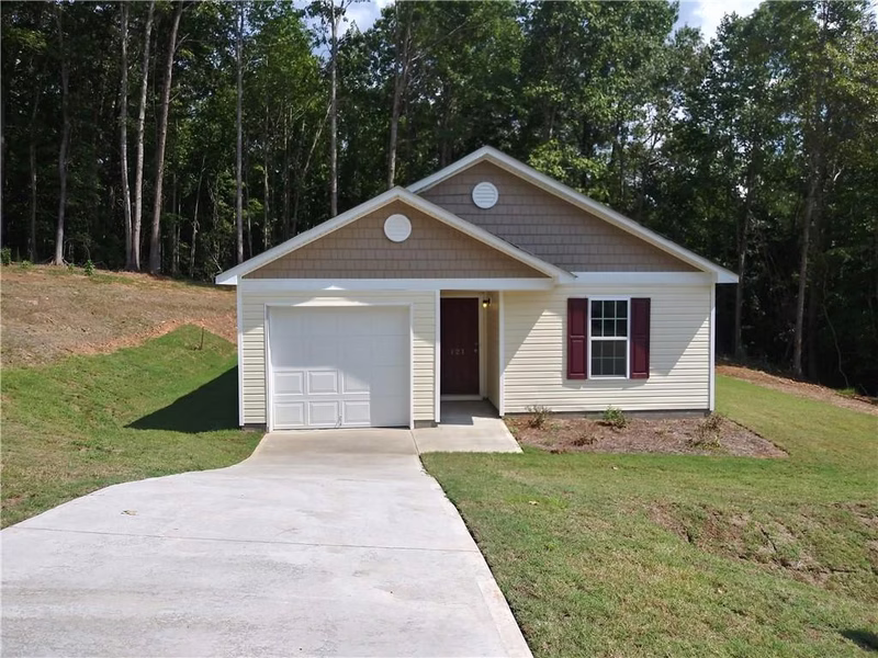 121 Sweet Farm Road