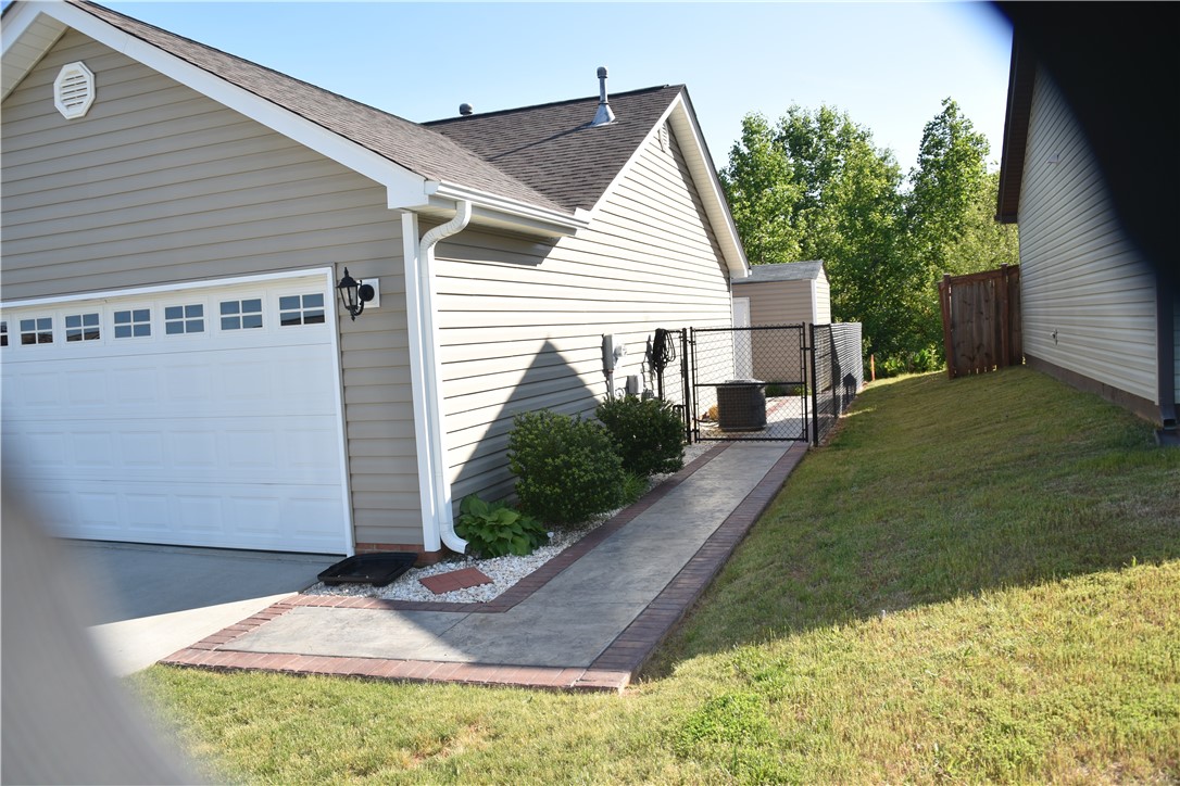 Property image 4 of 1014 Sand Palm Way in Palmetto Valley, Anderson, SC 29621