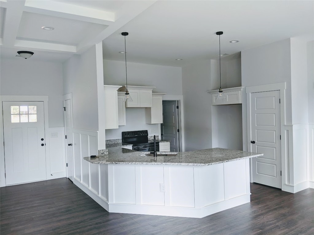 Property image 2 of 429 Nelson Drive in Nevitt Forest S, Anderson, SC 29621