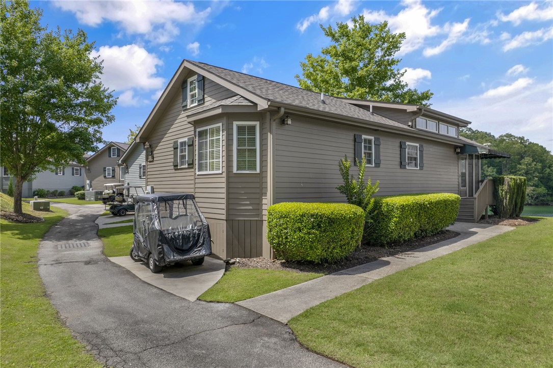 Property image 3 of 1230 Melton Road in Backwater Landing, West Union, SC 29696