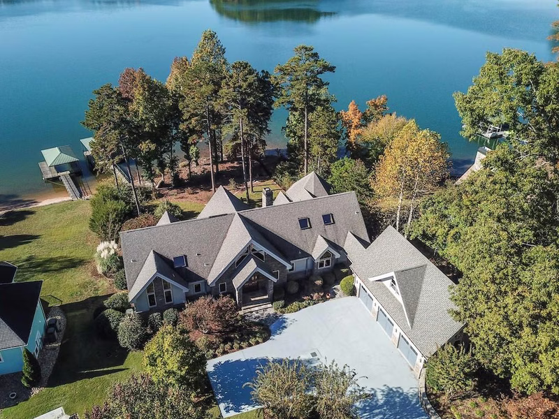 403 Bay Hill Drive