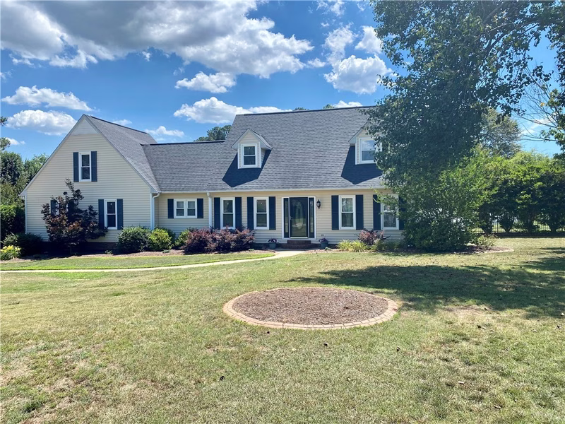 704 Regency Circle