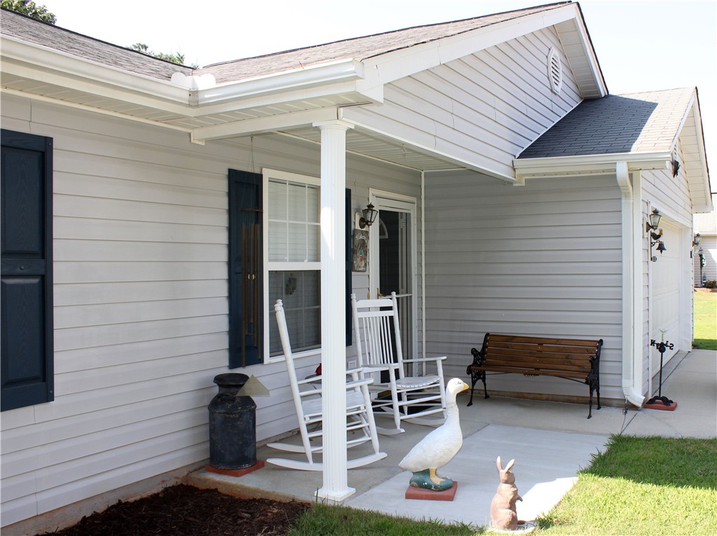Property image 5 of 226 Rio Way in Casa Del Rio, Anderson, SC 29625