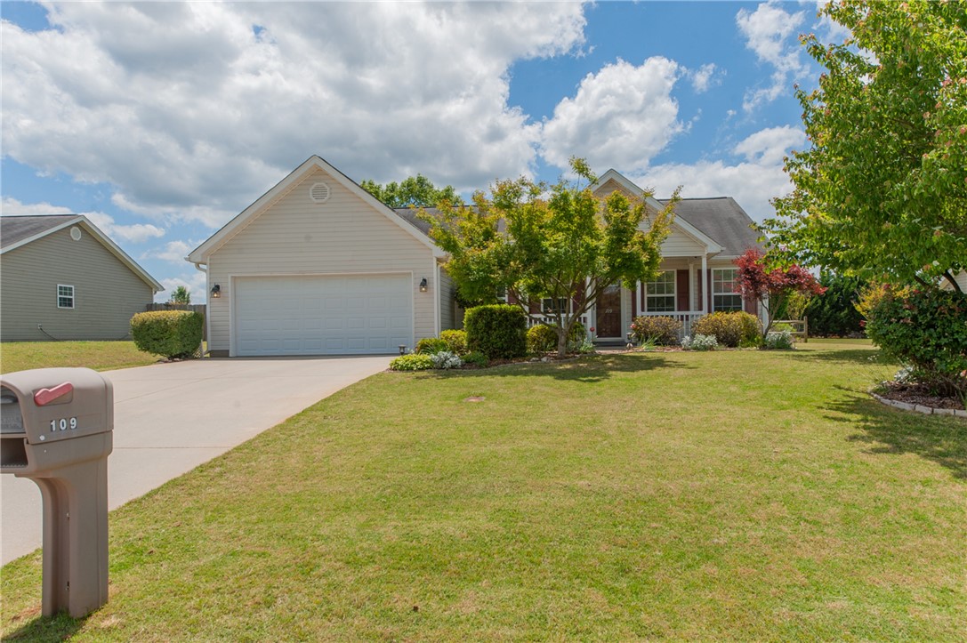 Property image 3 of 109 Baltic Avenue in Westwood Pointe, Anderson, SC 29621
