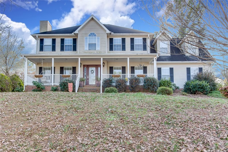 906 Meadow Creek