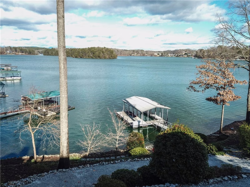 Property image 2 at 607 Topaz Court, Seneca, SC 29672
