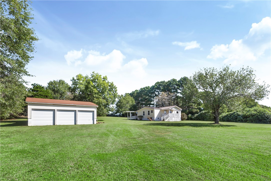 Property image 4 of 316 Hamby Road in Peachtree Acres, Starr, SC 29684