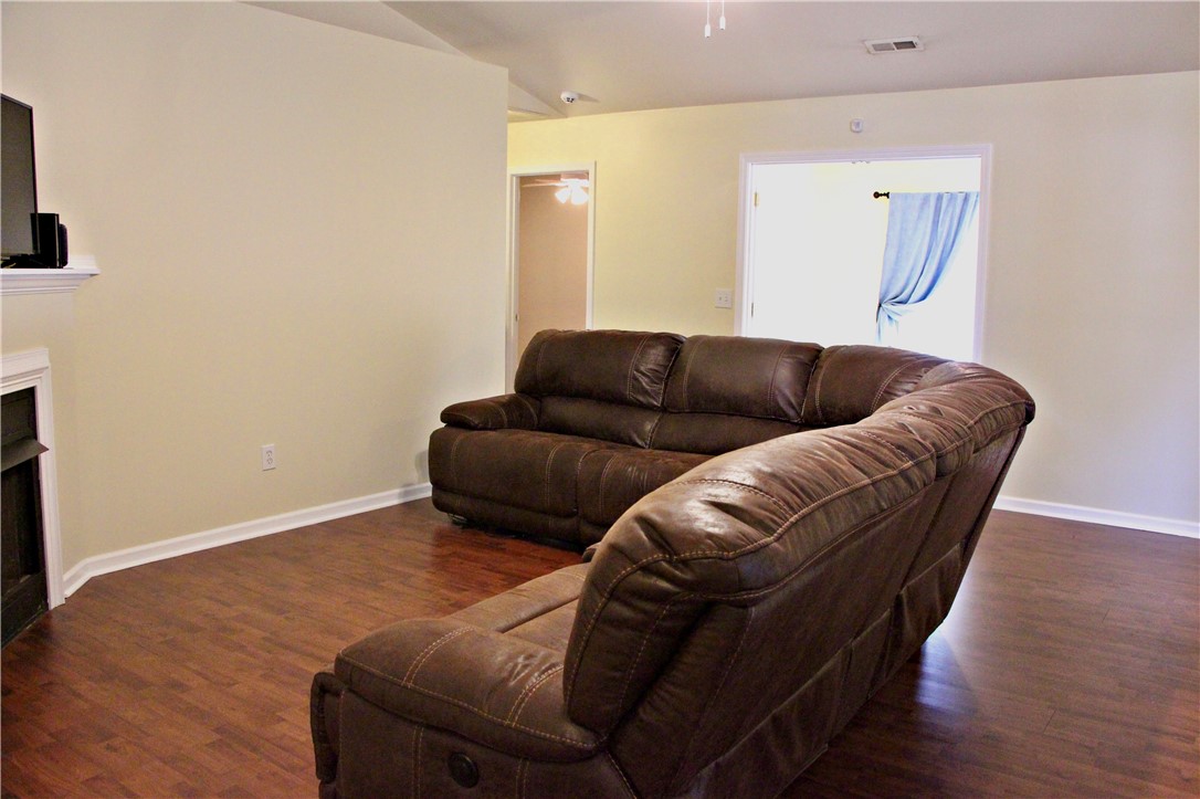 Property image 3 of 321 Monti Drive in Casa Del Rio, Anderson, SC 29625